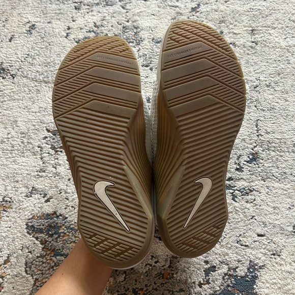 Metcon 6 - Picture 4 of 6